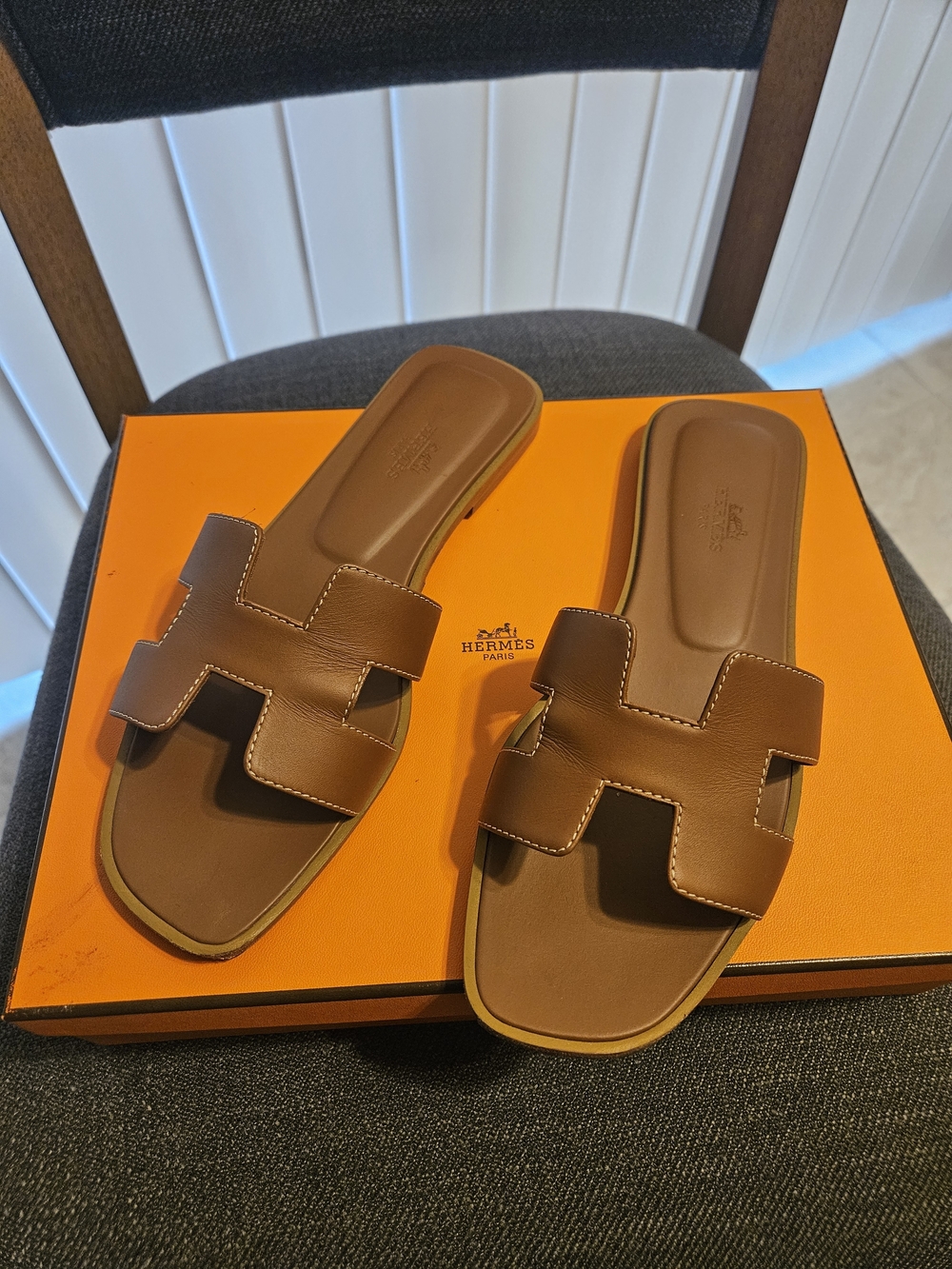 Hermes Oran Sandal - Picture 2 of 9